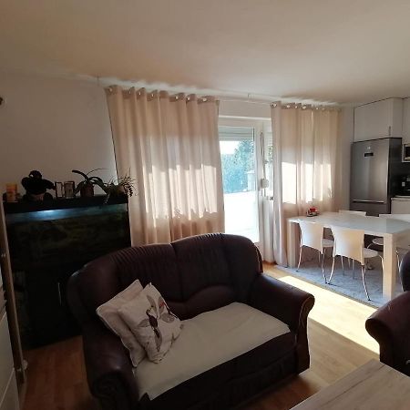 Airport Apartment Surčin Exteriér fotografie